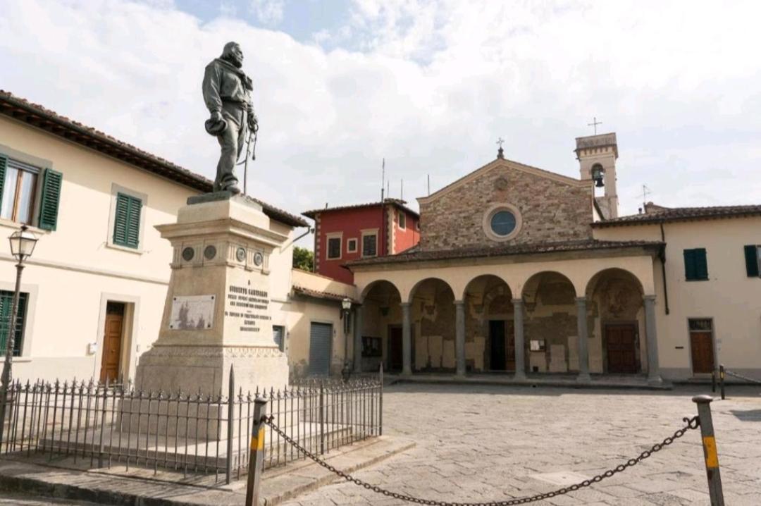 Privilege Dior Florence Buitenkant foto